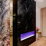 Vida Herastrau, Luxury 2