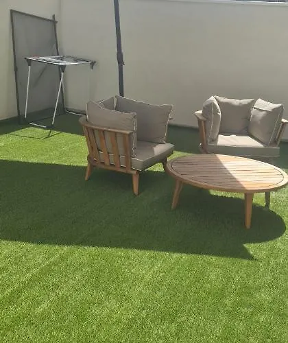 Vida Herastrau, Luxury 2 * Bucureşti